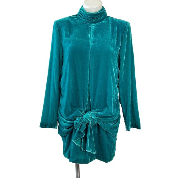 L'ACADEMIE {Revolve} Mini dress. The Aida Velvet Feel Size med. NWT. - Picture 2 of 9
